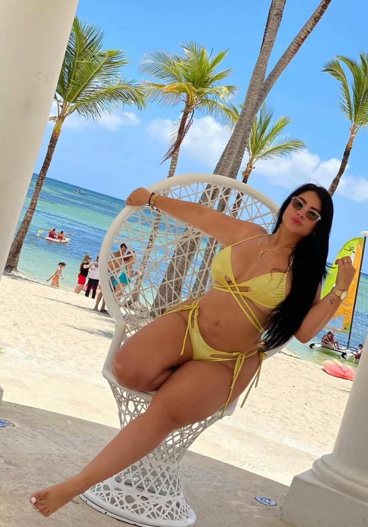 Chica busca chico en Granada: 