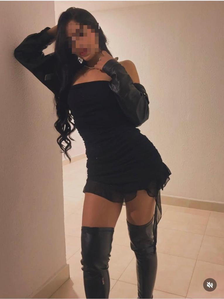 Chica busca chico en Valencia: Chica busca chico