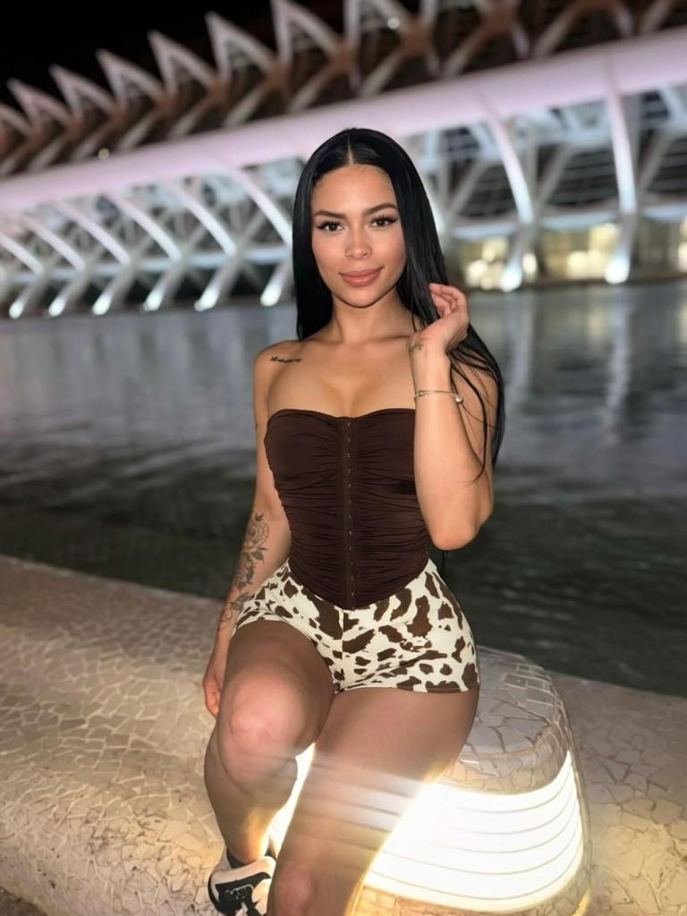 Chica busca chico en Alicante: 