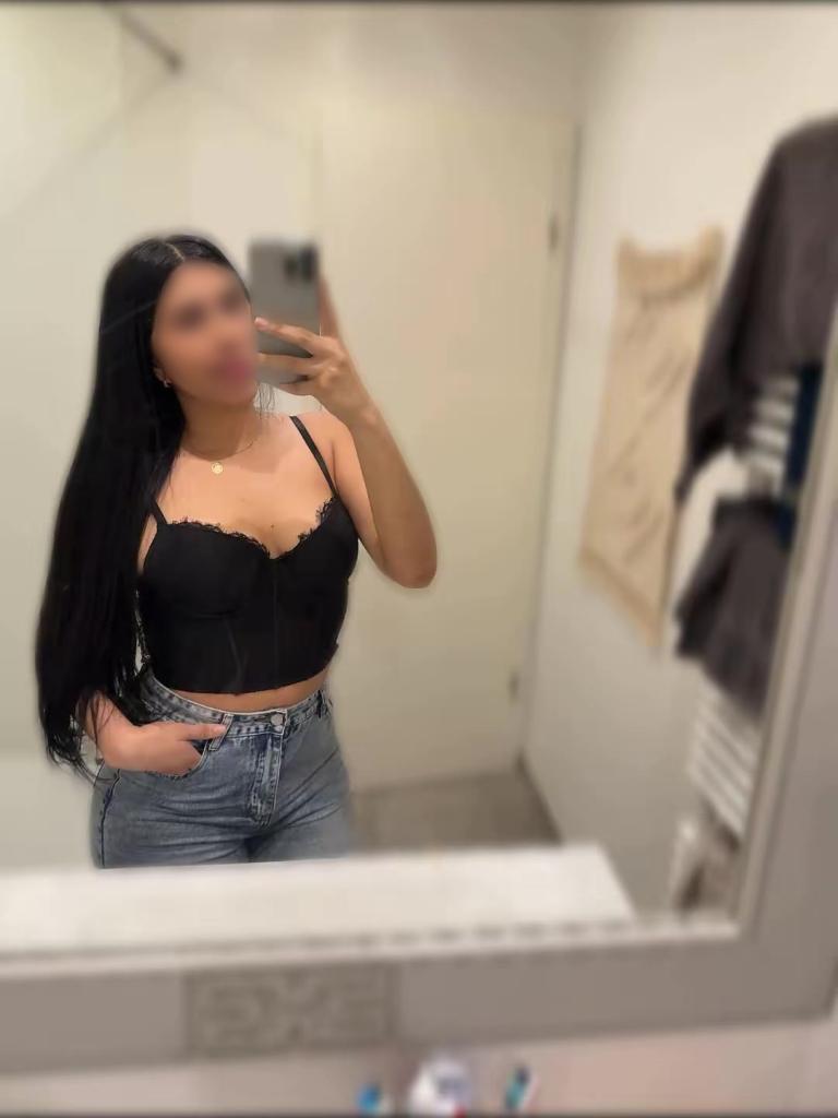 Chica busca chico en Zaragoza: 