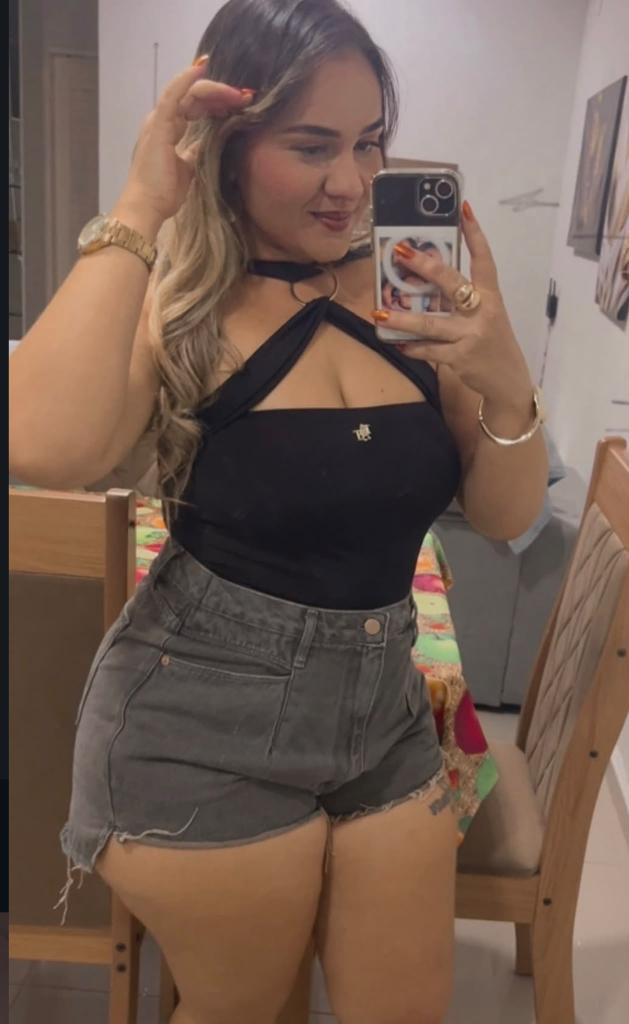 643386682: Chica busca chico en Almería