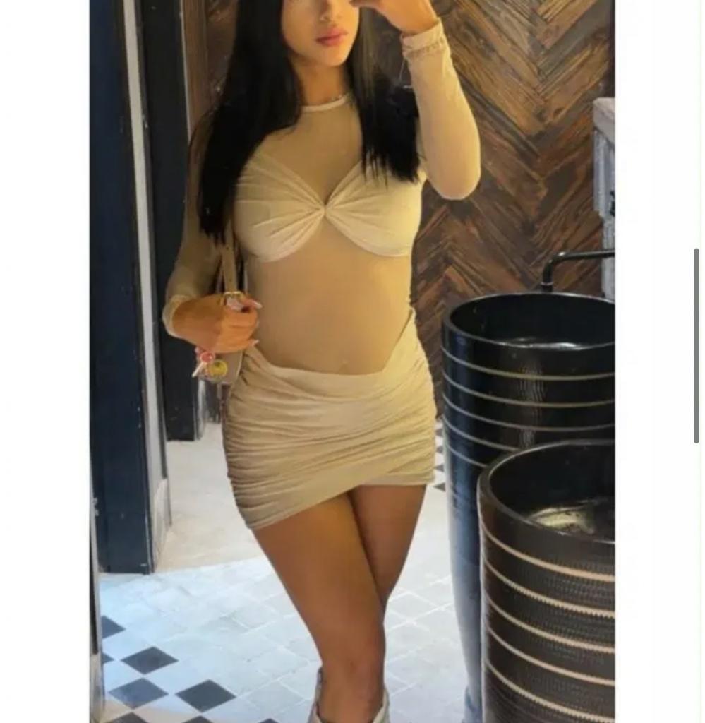 Chica busca chico en La Coruña: 