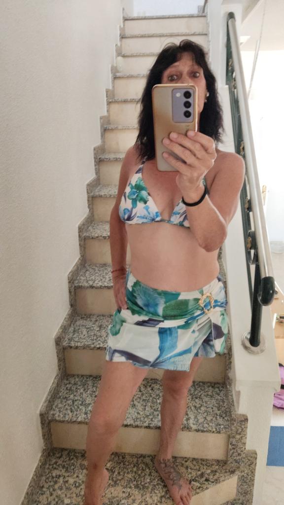 664106019: Chica busca chico en Alicante