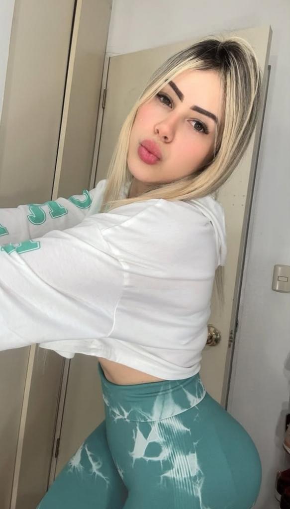 Chica busca chico en Menorca: 