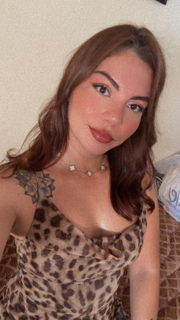 613925331: Chica busca chico en Málaga