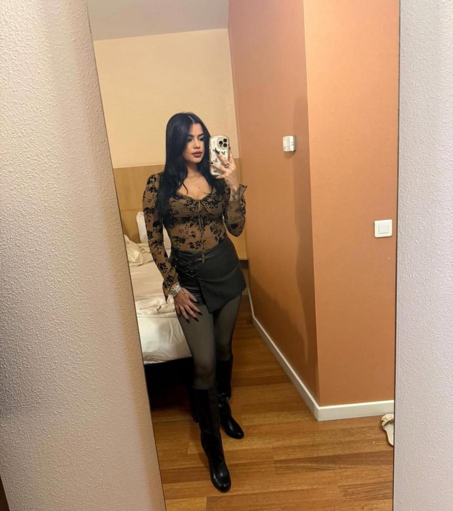 Chica busca chico en Barcelona: 