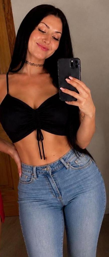 614606134: Chica busca chico en Murcia