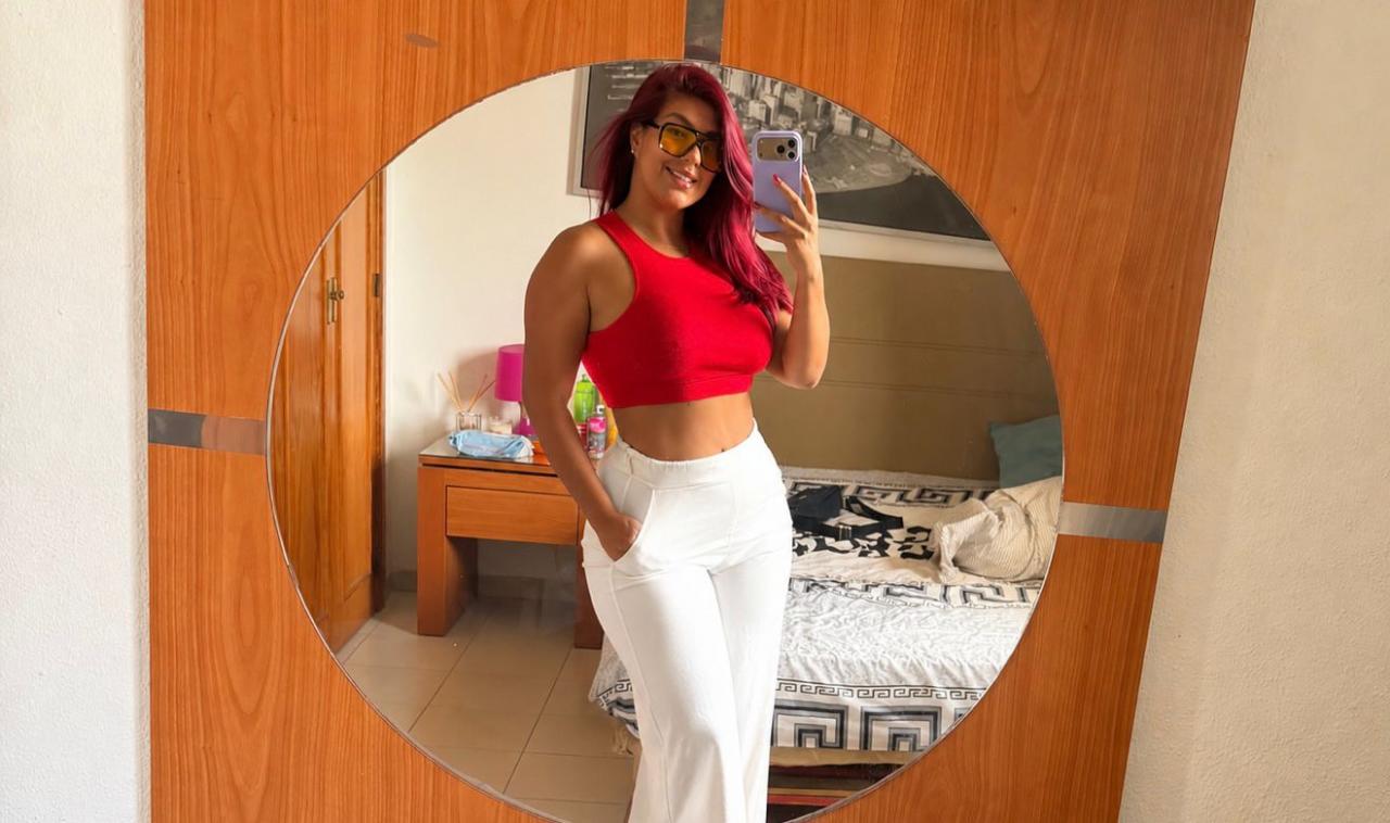 615975189: Chica busca chico en Tenerife