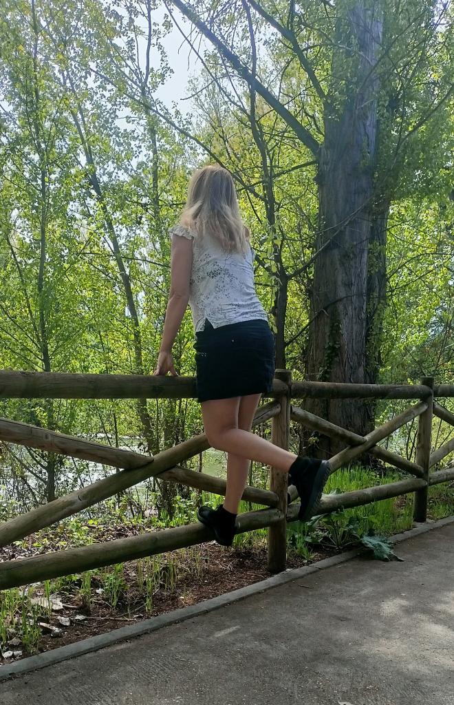 666524426: Chica busca chico en Cantabria