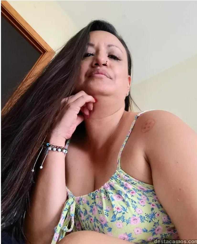 671540215: Chica busca chico en Murcia