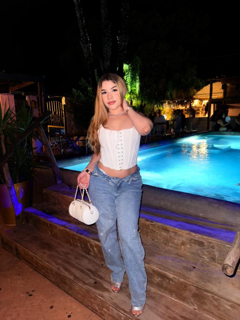 641335205: Chica busca chico en Alicante