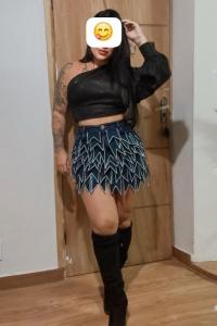 684708461: Chica busca chico en Madrid
