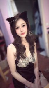 620341171: Chica busca chico en Barcelona
