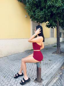 662067120: Chica busca chico en Sevilla