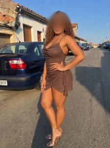 647233578: Chica busca chico en León
