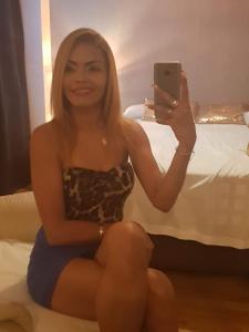 602589693: Chica busca chico en Barcelona