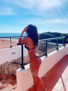 641756889: Chica busca chico en Mallorca