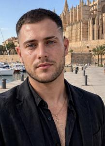 681161060: Chico busca chica en Mallorca
