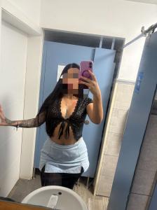 619680342: Chica busca chico en Tenerife