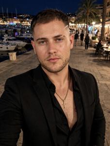 681161060: Chico busca chica en Mallorca