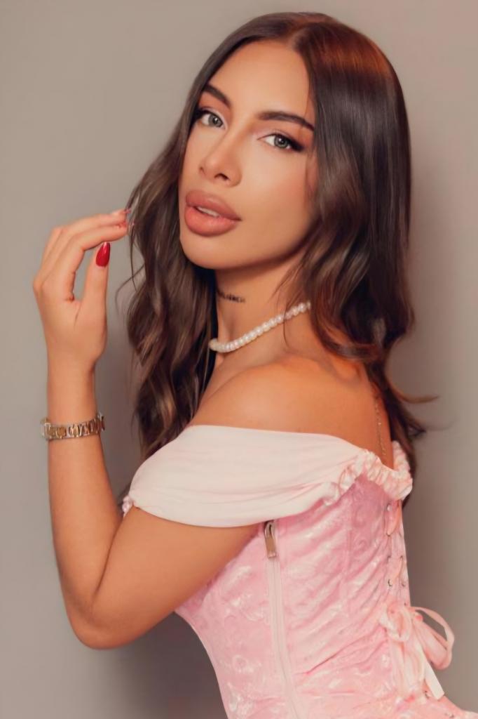 Chica busca chico en Madrid: Chica busca chico