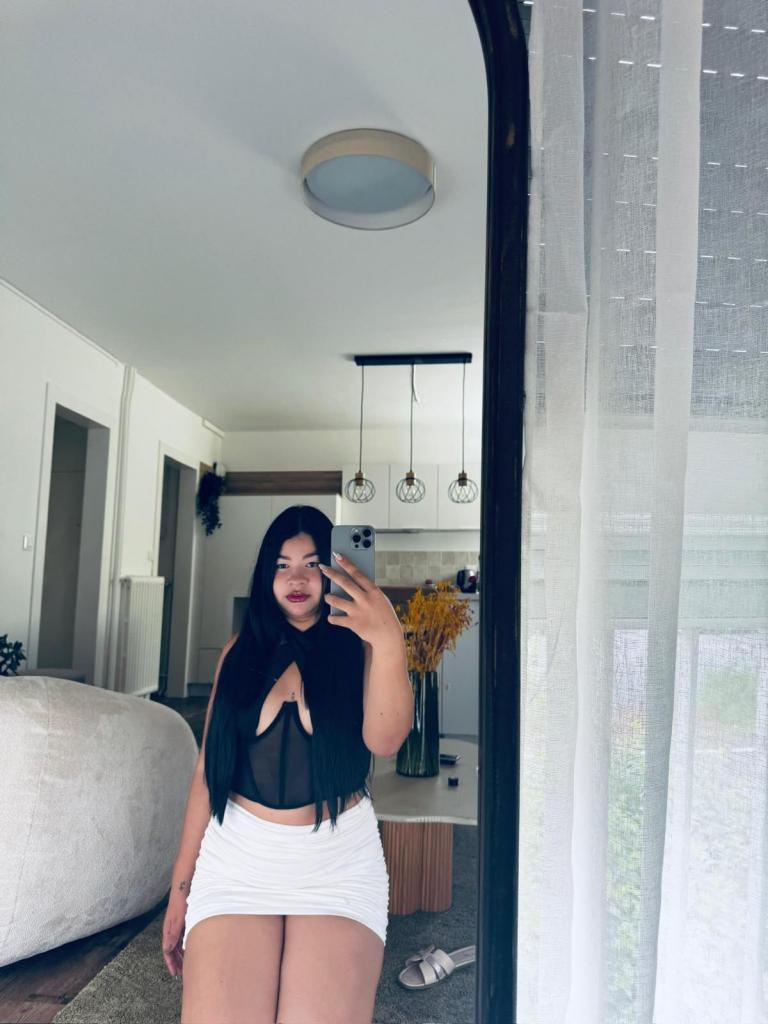 Chica busca chico en Tenerife: 