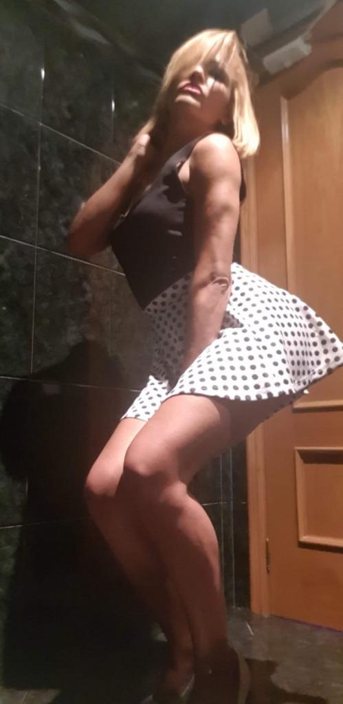 602589693: Chica busca chico en Barcelona
