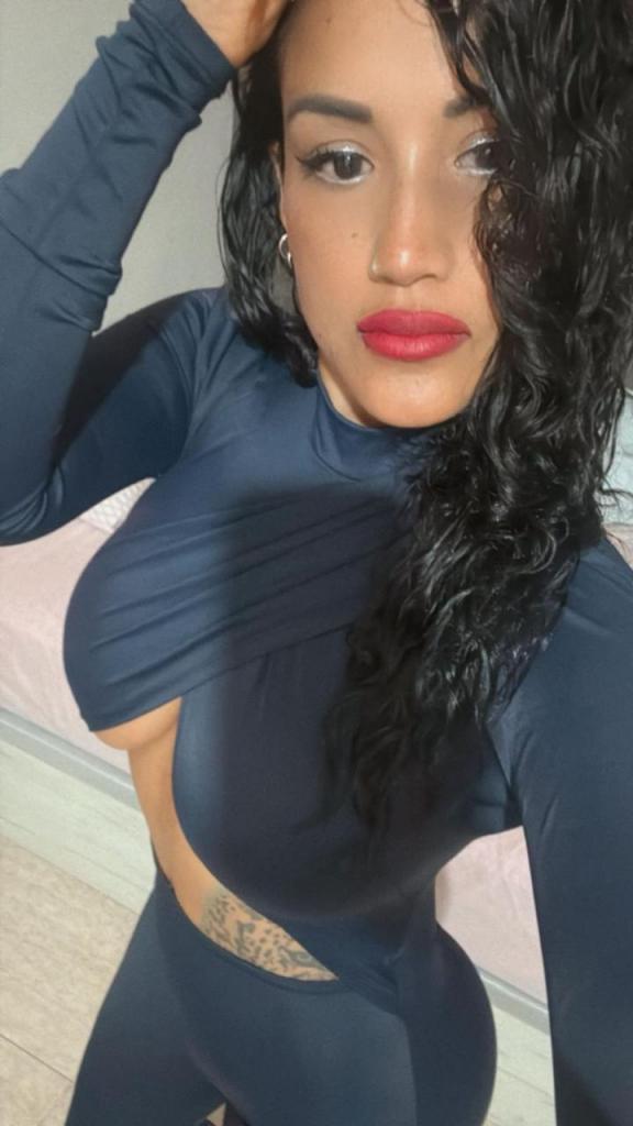 Chica busca chico en La Coruña: 