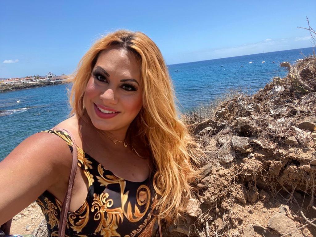 657908315: Transexual en Tenerife