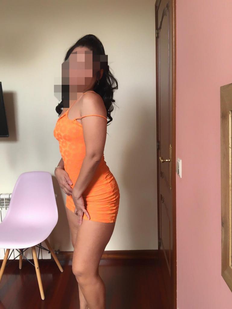 Chica busca chico en La Coruña: 