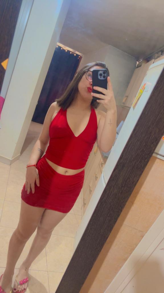 614592867: Chica busca chico en Murcia