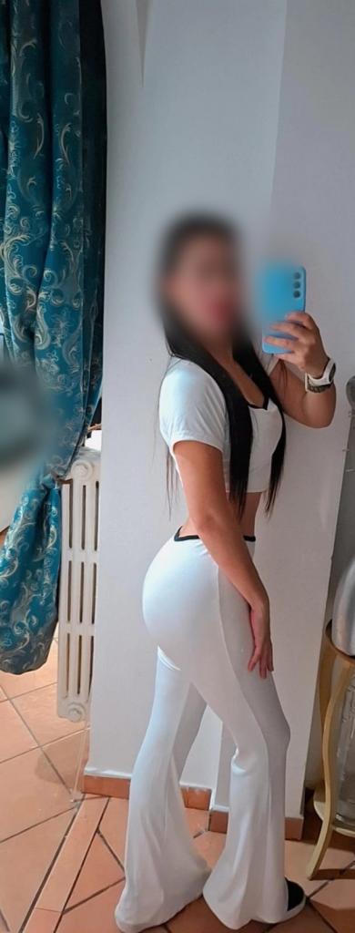 Chica busca chico en Lérida: 