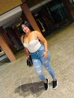 631555387: Chica busca chico en Orense