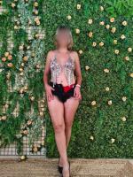 664874220: Chica busca chico en Madrid