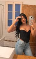 631137410: Chica busca chico en Barcelona