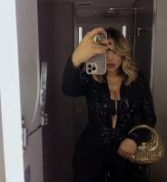 613849347: Chica busca chico en Sevilla