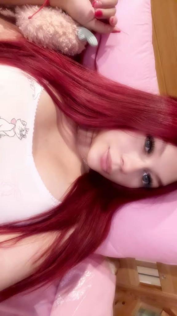Chica busca chico en Valencia: Chica busca chico