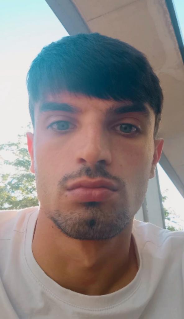Chico busca chica en Valencia: 