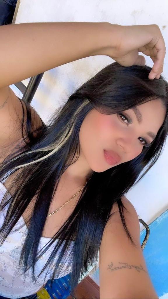 661569732: Chica busca chico en Cádiz