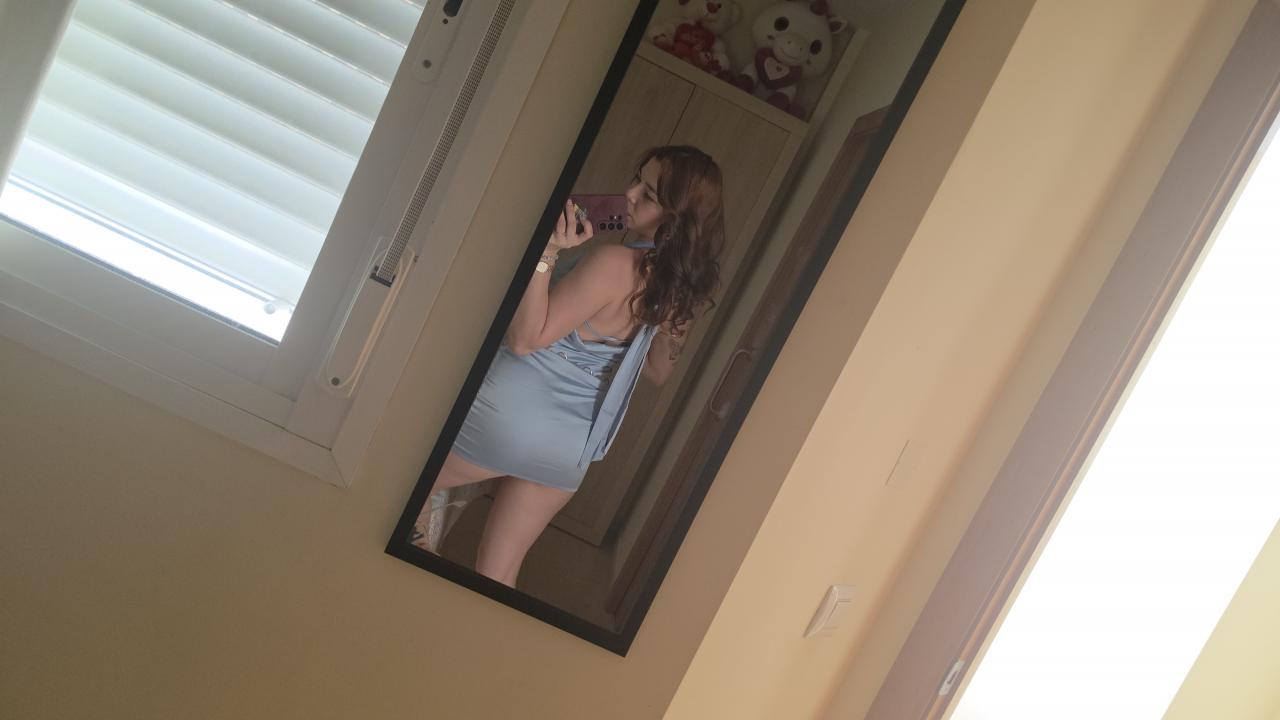 Chica busca chico en Almería: 