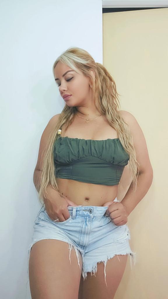 Chica busca chico en Barcelona: 