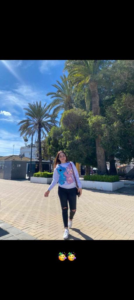 Chica busca chico en Cádiz: 