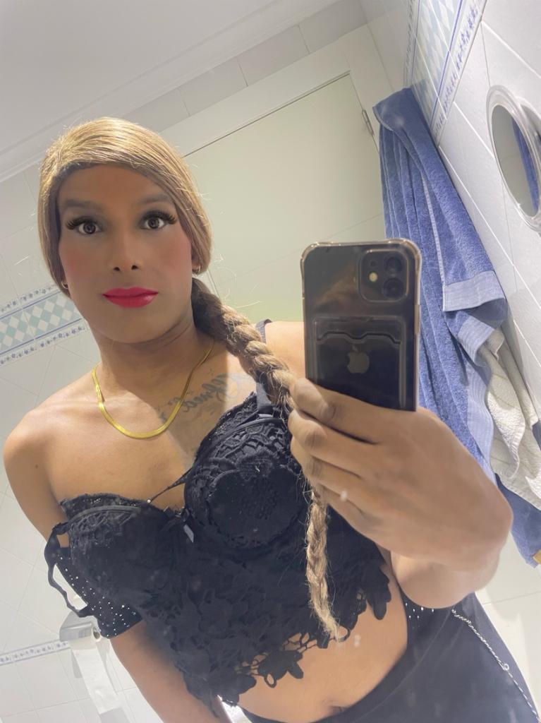 Travesti en Alicante: Transexuales y Travestis