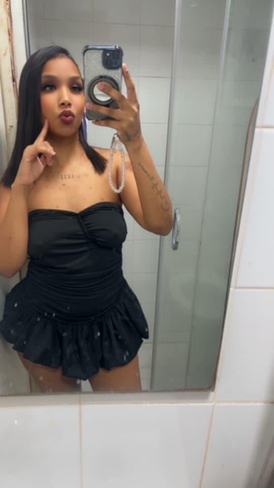 677157220: Chica busca chico en Valencia