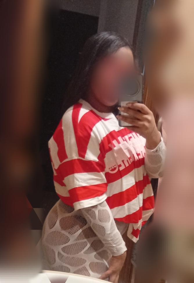643559854: Chica busca chico en Asturias