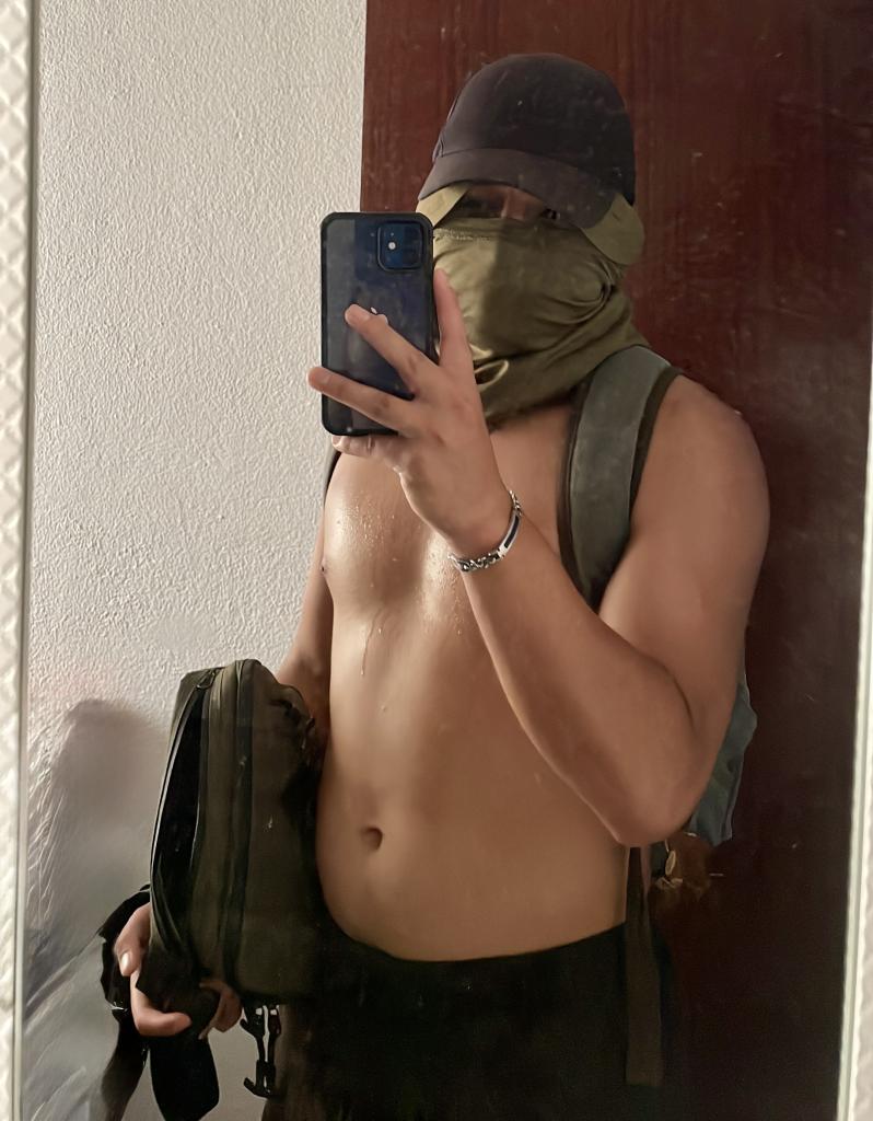 665896872: Chico busca chica en Barcelona