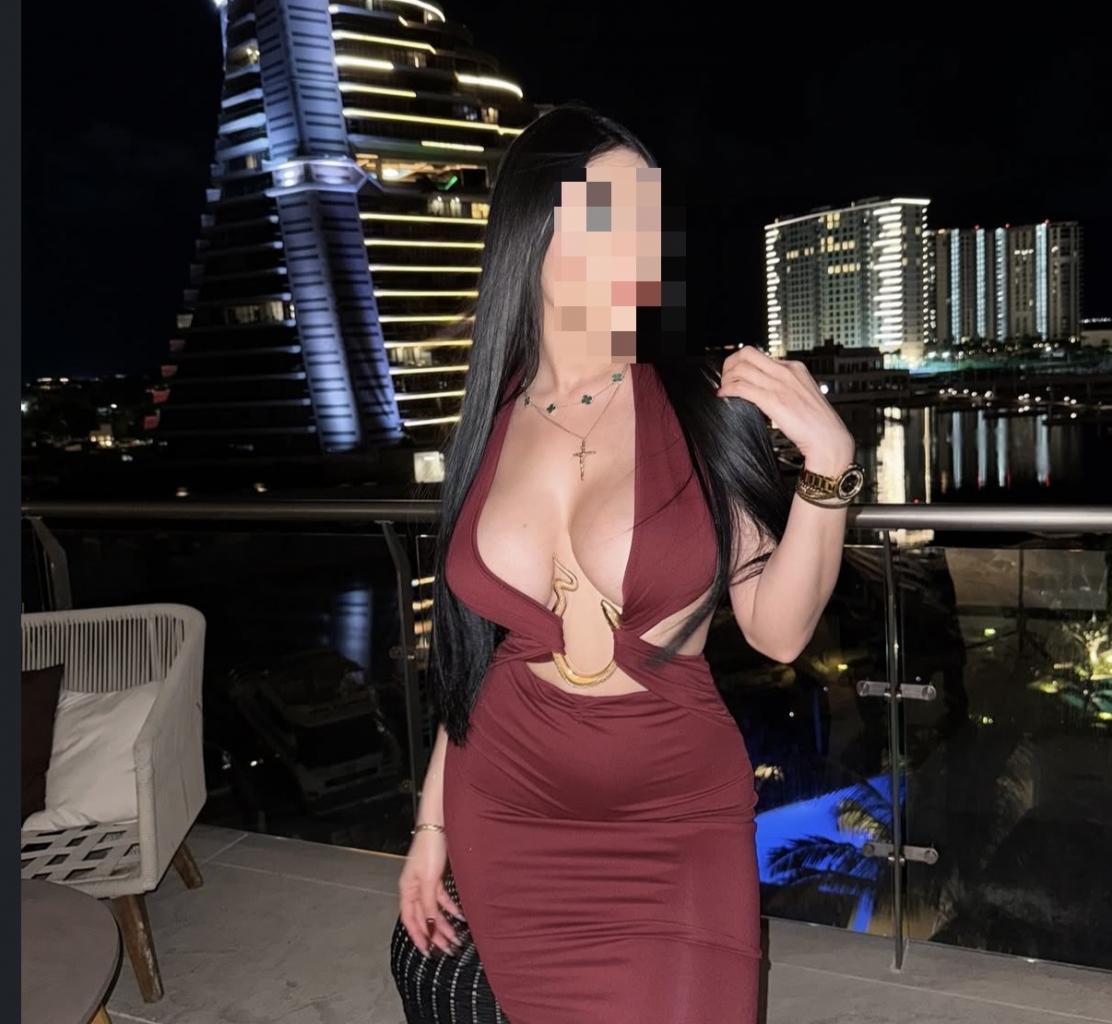 624539394: Chica busca chico en Cádiz