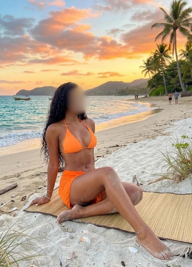 613773337: Chica busca chico en Las Palmas