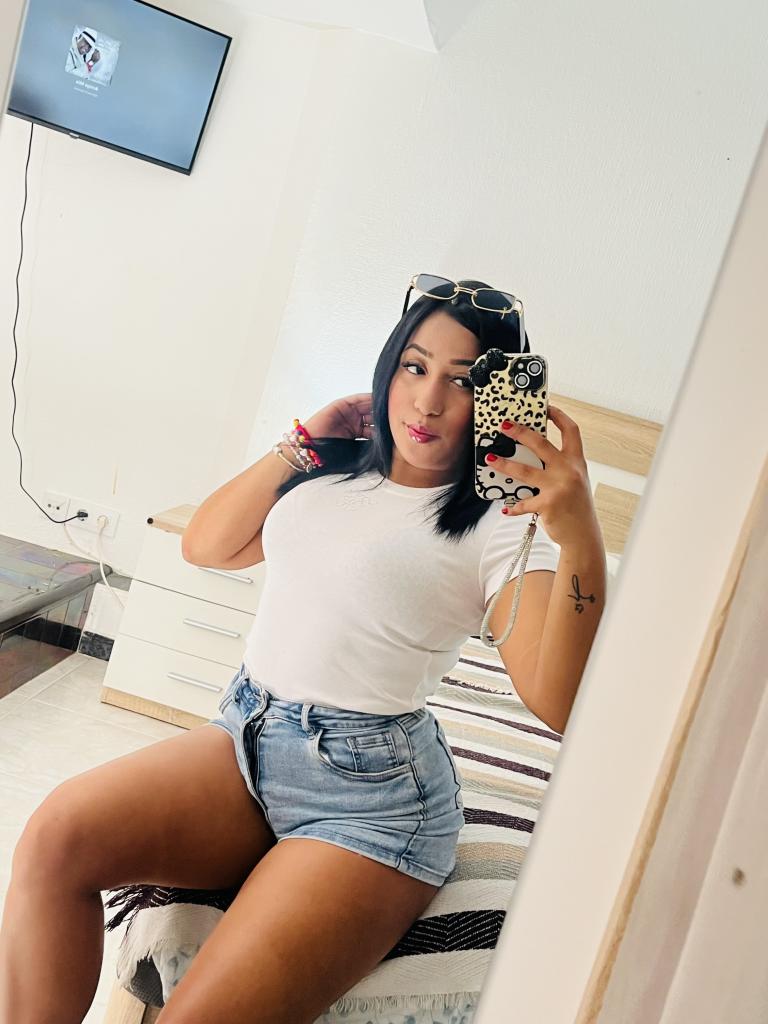 Chica busca chico en Sevilla: 