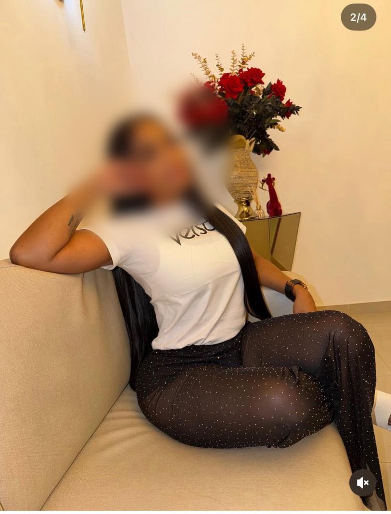 Chica busca chico en Granada: 